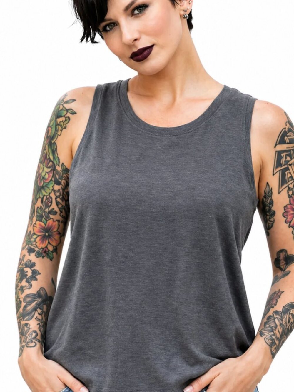NWT - Large gray tank. Casual sleeveless top. Comfy Yoga Workout Everyday Active